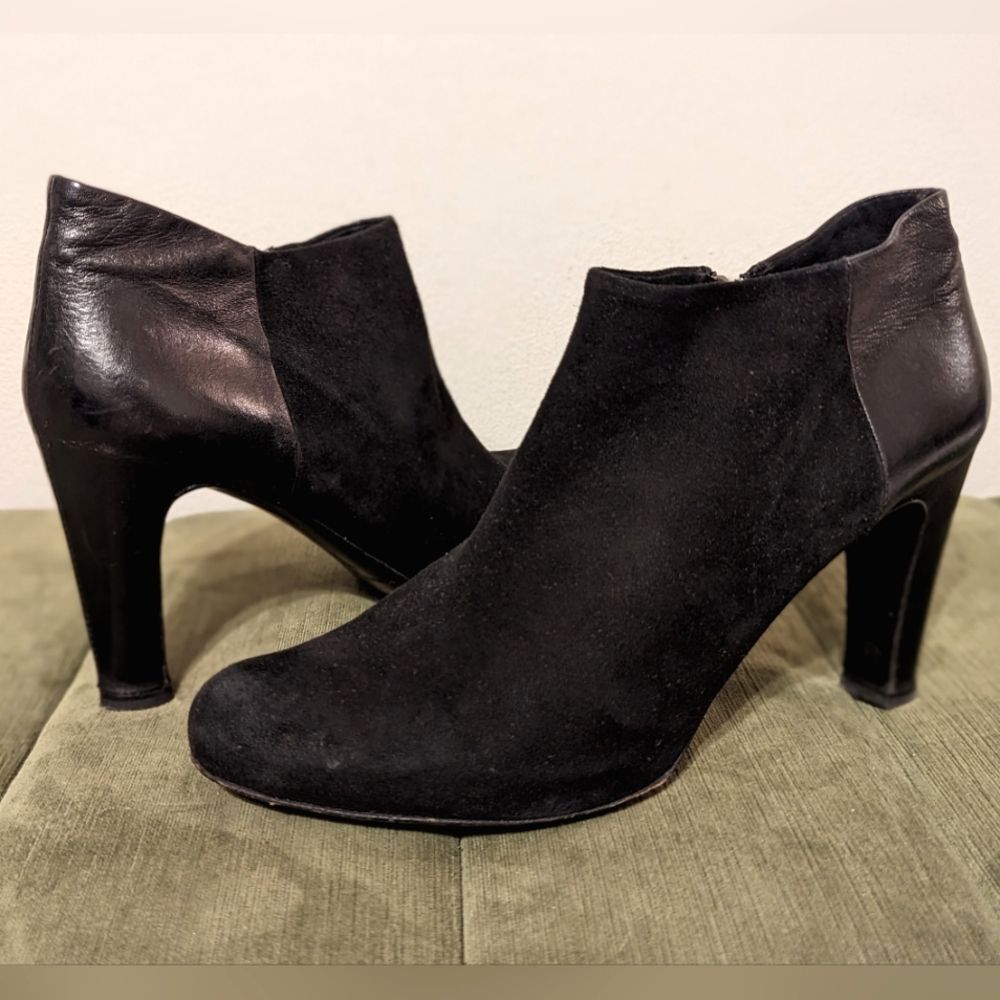 Roberto Del Carlo black leather and suede zipper booties Italy Women's 9.5